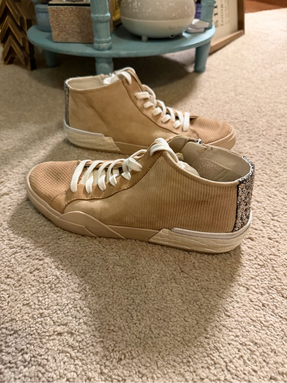Dolce Vita Zoel high-top sneakers beige glitter heel detail 7.5